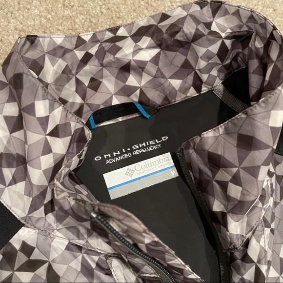 Columbia Omni Shield Vest - Picture 3 of 4